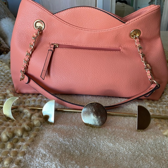 Beautiful brand new Jessica Simpson coral bag - Picture 2 of 8